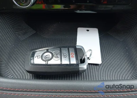 2025 Ford Explorer Active z USA, uszkodzony, nr VIN 1FMUK7DH9SGA03246